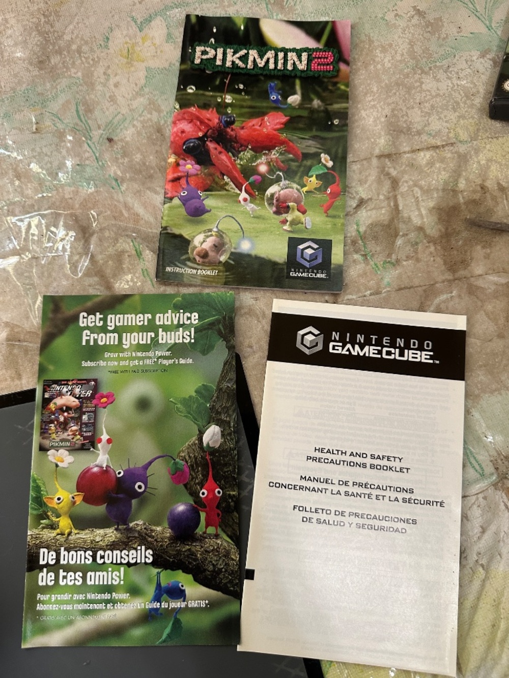 Pikmin 2 Case Artwork Manual Nintendo GameCube 2004 No Game - Picture 2 of 4